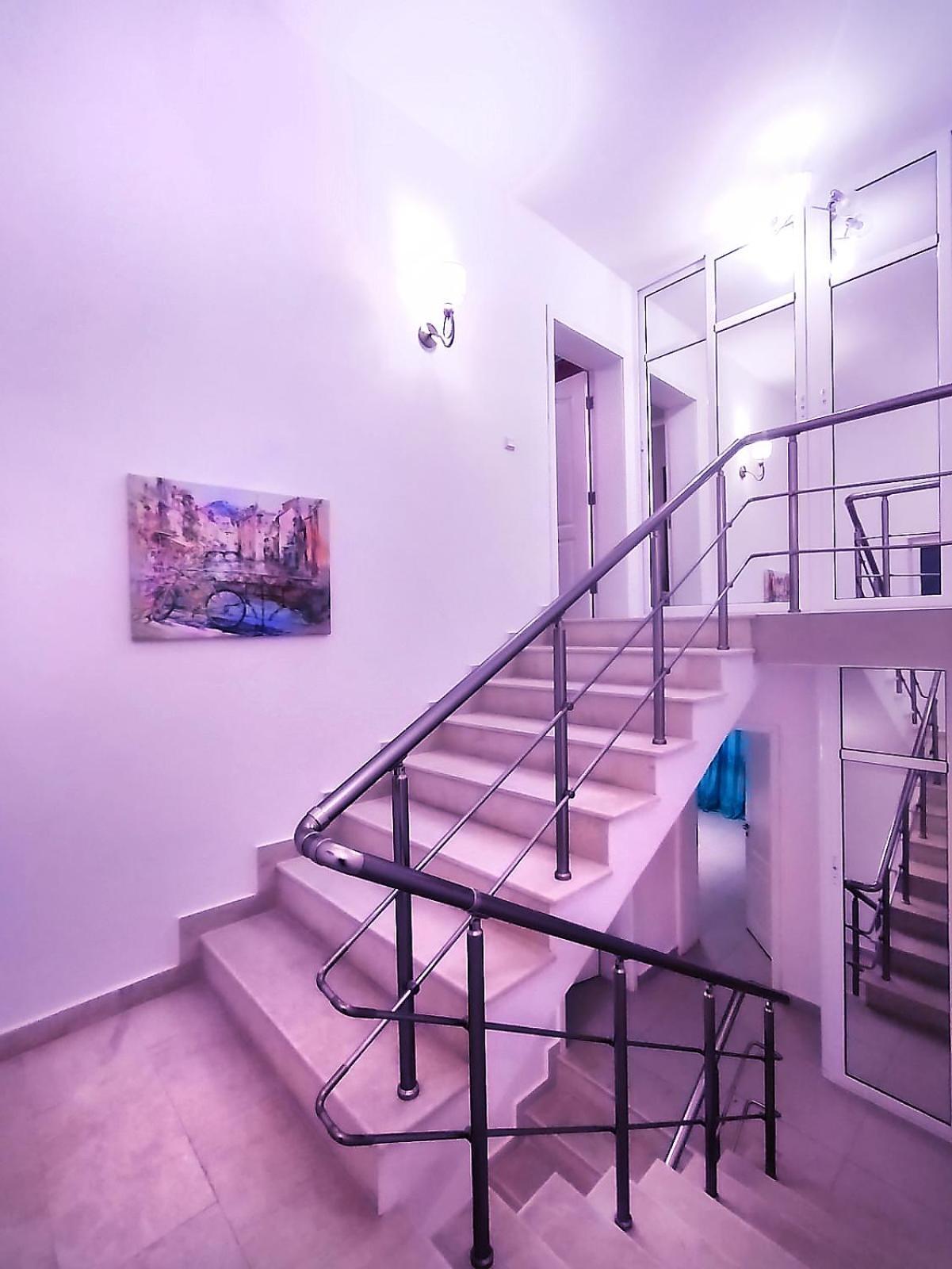 Villa Sorento Italian Neoclassica Balcsik Kültér fotó